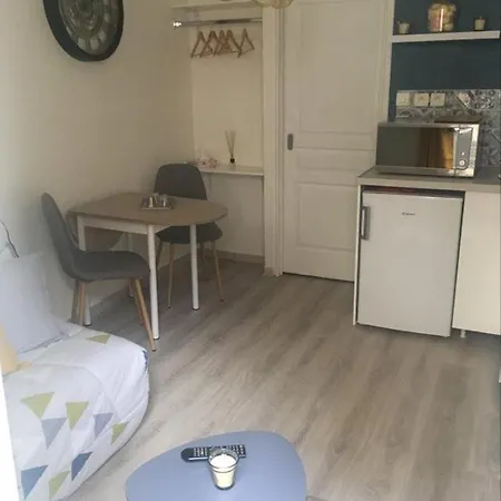 Cosy A * أُرانْجْ
